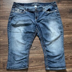 Maurices Dark Blue Cropped Jeans